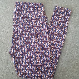 3/25🌻 NWOT LuLaRoe TC Leggings *Original Fit*